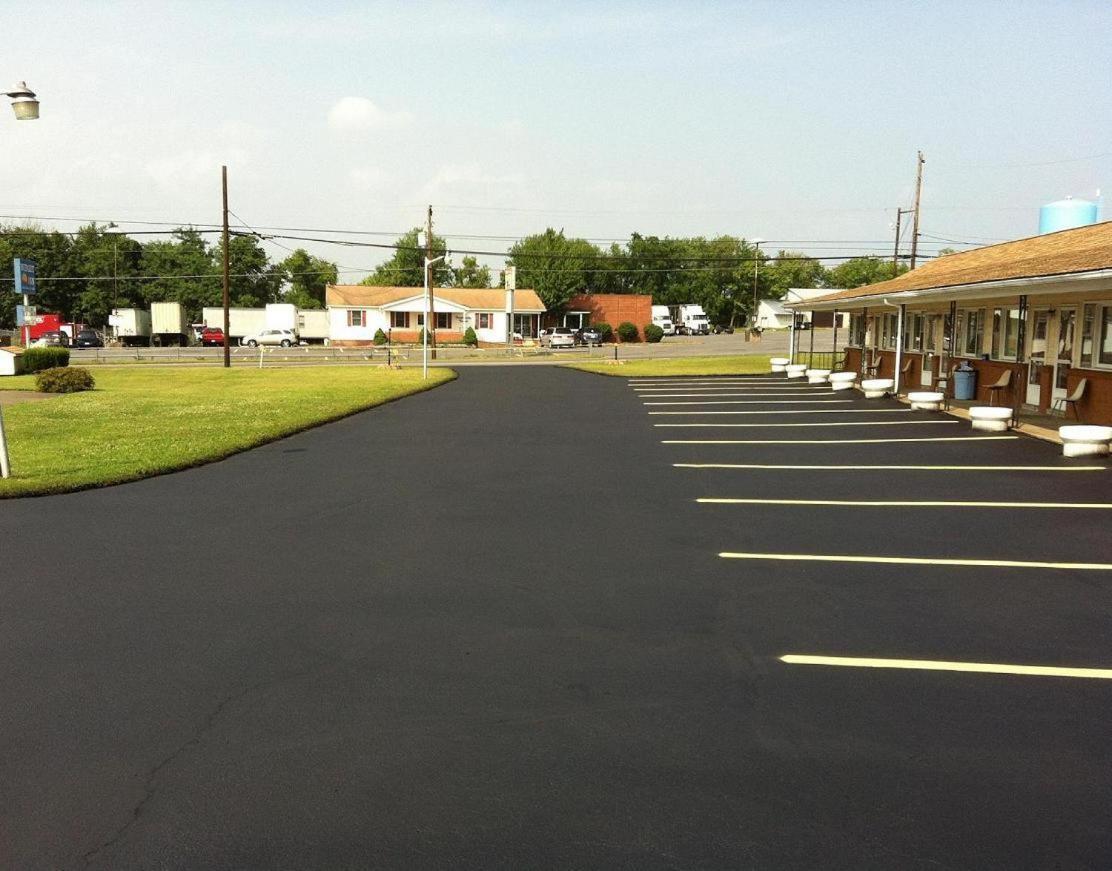 Budget Inn Mifflintown 外观 照片